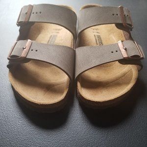 Birkenstock Size 34 Children's Sandal